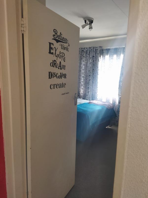 To Let 2 Bedroom Property for Rent in Kannoniers Park North West